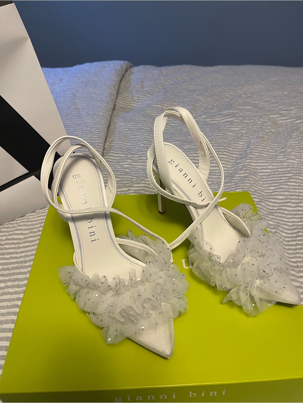 Gianni Bini White Pointed Ruffle Tulle Slingback Heels